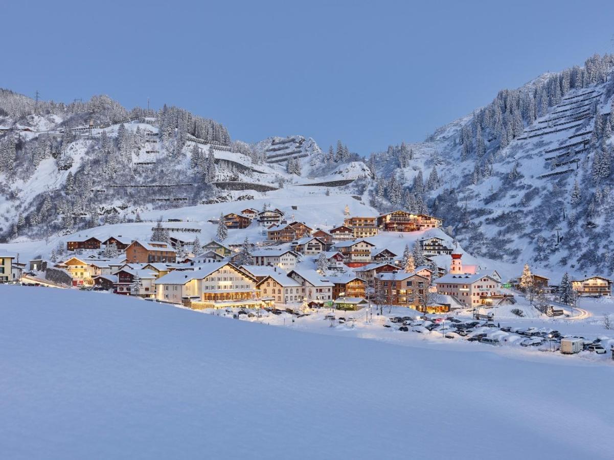 Fuxbau Lägenhet Stuben am Arlberg Exteriör bild